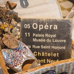 ブルーグレース大阪の写真1枚目