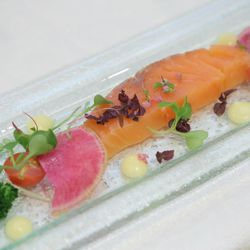 ラソールガーデン大阪の写真7枚目