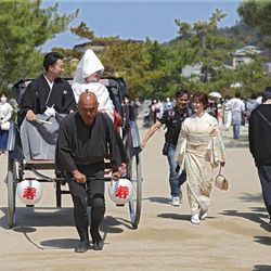 厳島神社の写真1枚目
