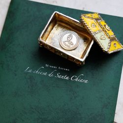 南青山サンタキアラ教会の写真3枚目