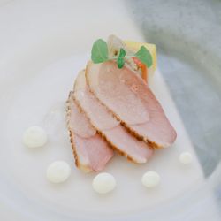 アニヴェルセル 江坂の写真1枚目