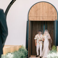 瀬良垣島教会の写真4枚目