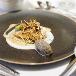 ラグナヴェール プレミア  LAGUNAVEIL PREMIERの写真1枚目