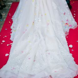 ロイヤルガーデンの写真1枚目