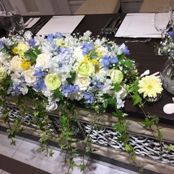 テーマカラーを崩さないようにシンプルにそしてボリュームを出しました！