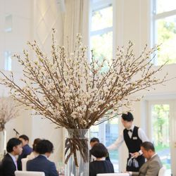ゲストのテーブル装花は本物の桜です🌸✨