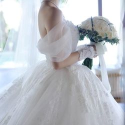 グラストニアの写真20枚目