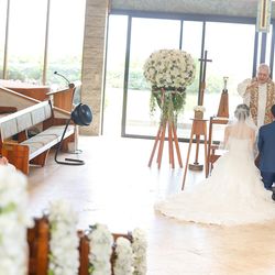 キャルバリー・バイ・ザ・シー教会の写真7枚目