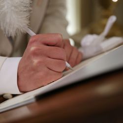 グラストニアの写真15枚目