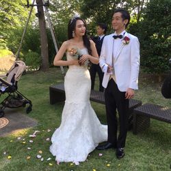 ブーケトスには、ドライのバラとかすみ草?
軽いしぐったりしないので
お土産にはオススメです??