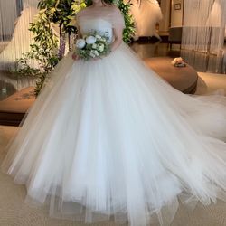 ドレス試着👗@hatsukoendo
ハツコエンドウといえば、このボリューム✨
このたっぷりチュール✨(私の勝手なイメージです)