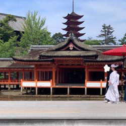 挙式前の撮影中の様子です