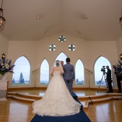 tsu.yuri.wedding1017さんの披露宴・挙式カバー写真