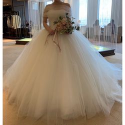 ドレス試着👗@hatsukoendo
こんなにボリュームあるのに歩きやすい✨