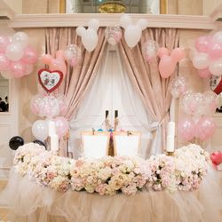 azu.weddingさんの披露宴・挙式カバー写真