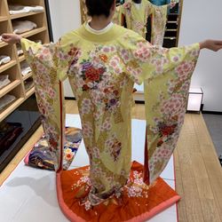 タカミブライダル 色打掛 4着目