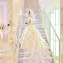 km.weddingさんの披露宴・挙式カバー写真