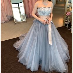 ドレス試着👗@Amtteliebe
胸元はレースになっていて華やか✨