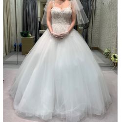 ドレス試着👗@destinyline
ボリュームたっぷりのプリンセスドレス