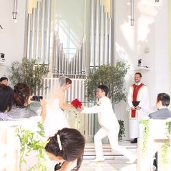 12本のバラのセレモニー🌹✨
参列者の方に1本ずつ渡してもらいました☺️💓✨
感謝、誠実、情熱、愛情、栄光、永遠
真実、努力、尊敬、希望、信頼、幸福