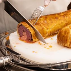 _moe_n_さんの披露宴・挙式カバー写真