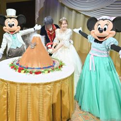 東京ディズニーシー・ホテルミラコスタ®で挙げたnon.ftw2508_wnさんの結婚披露宴・挙式カバー写真2枚目