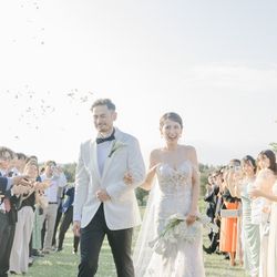中伊豆ワイナリーシャトーT.Sで挙げたask_wd927さんの結婚披露宴・挙式カバー写真1枚目