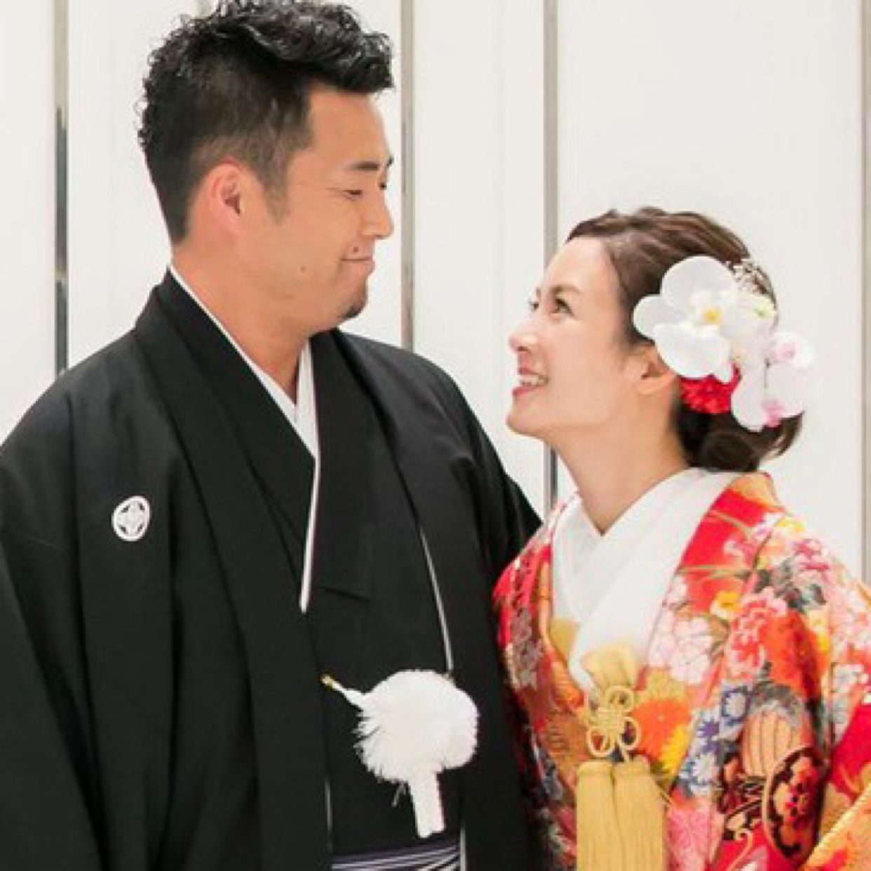 披露宴パーティのカバー写真