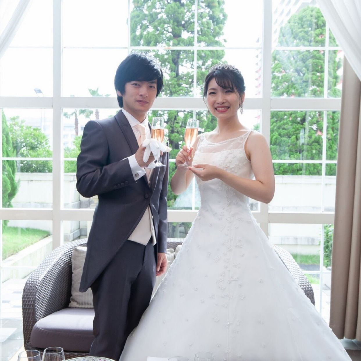 披露宴パーティのカバー写真