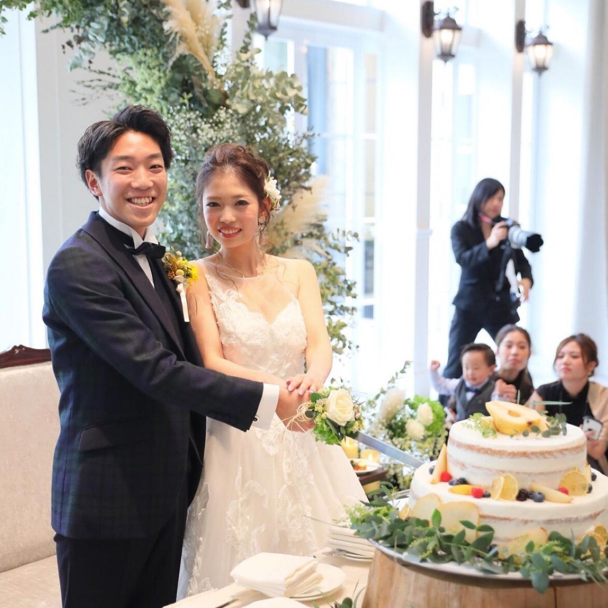 披露宴パーティのカバー写真