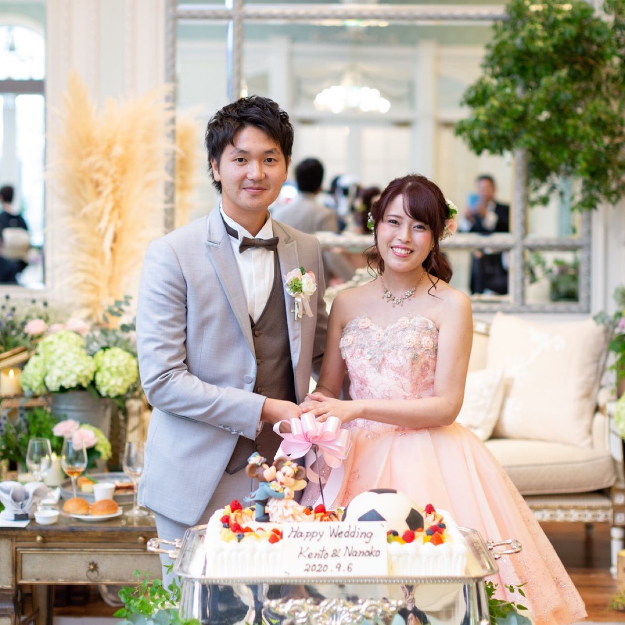 披露宴パーティのカバー写真