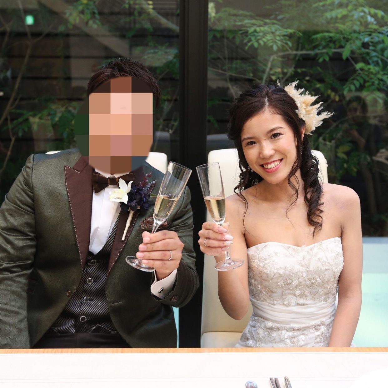 披露宴パーティのカバー写真