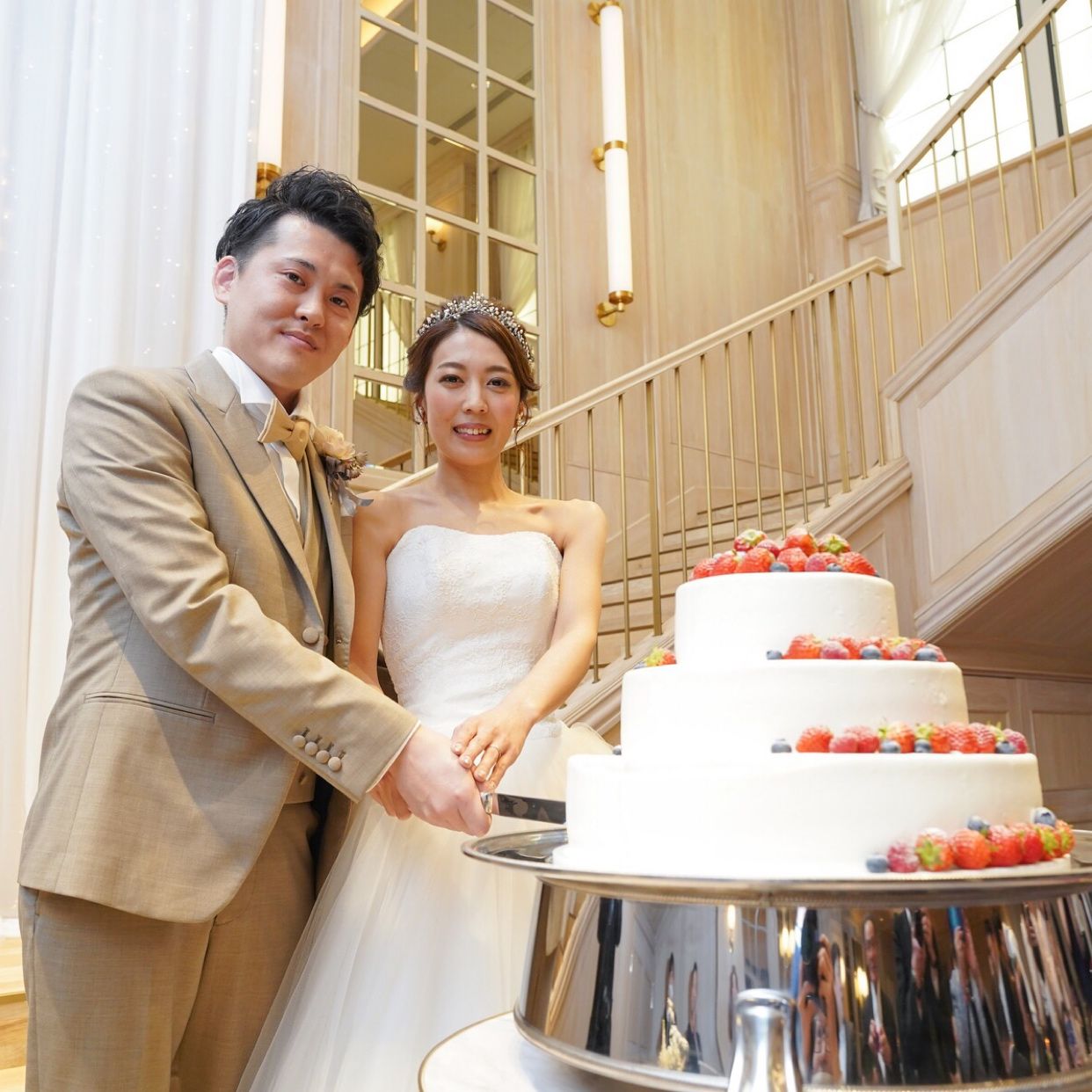 披露宴パーティのカバー写真