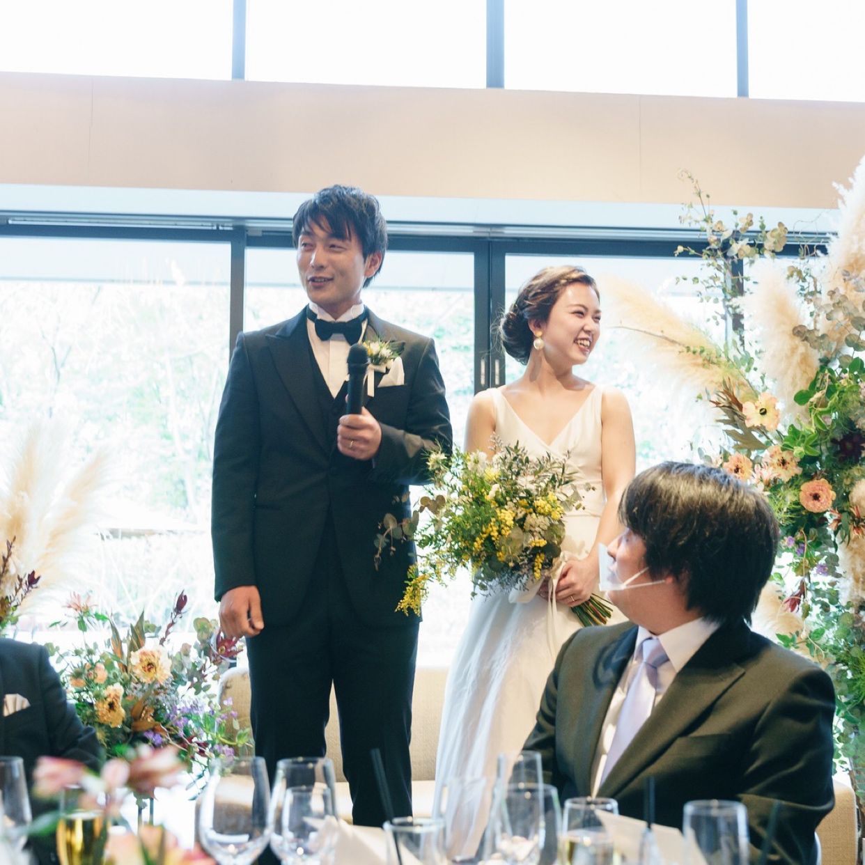 披露宴パーティのカバー写真