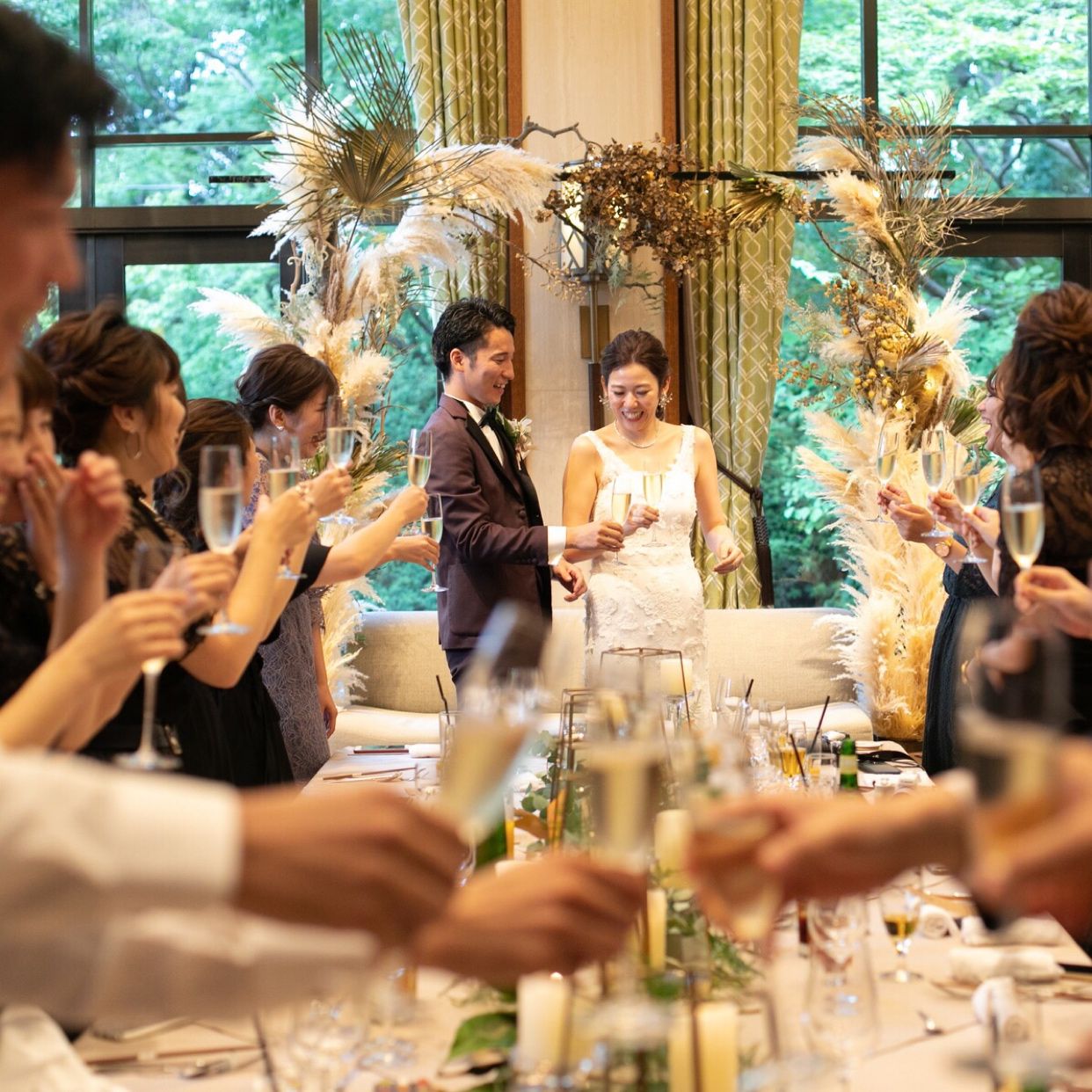 披露宴パーティのカバー写真