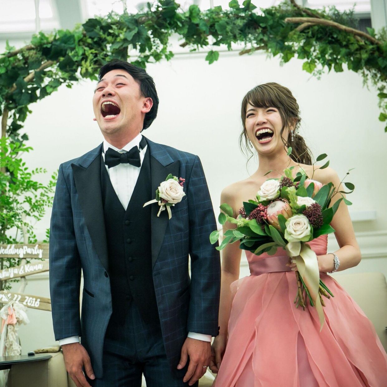 披露宴パーティのカバー写真