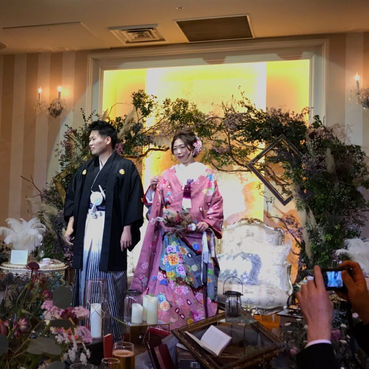 披露宴パーティのカバー写真