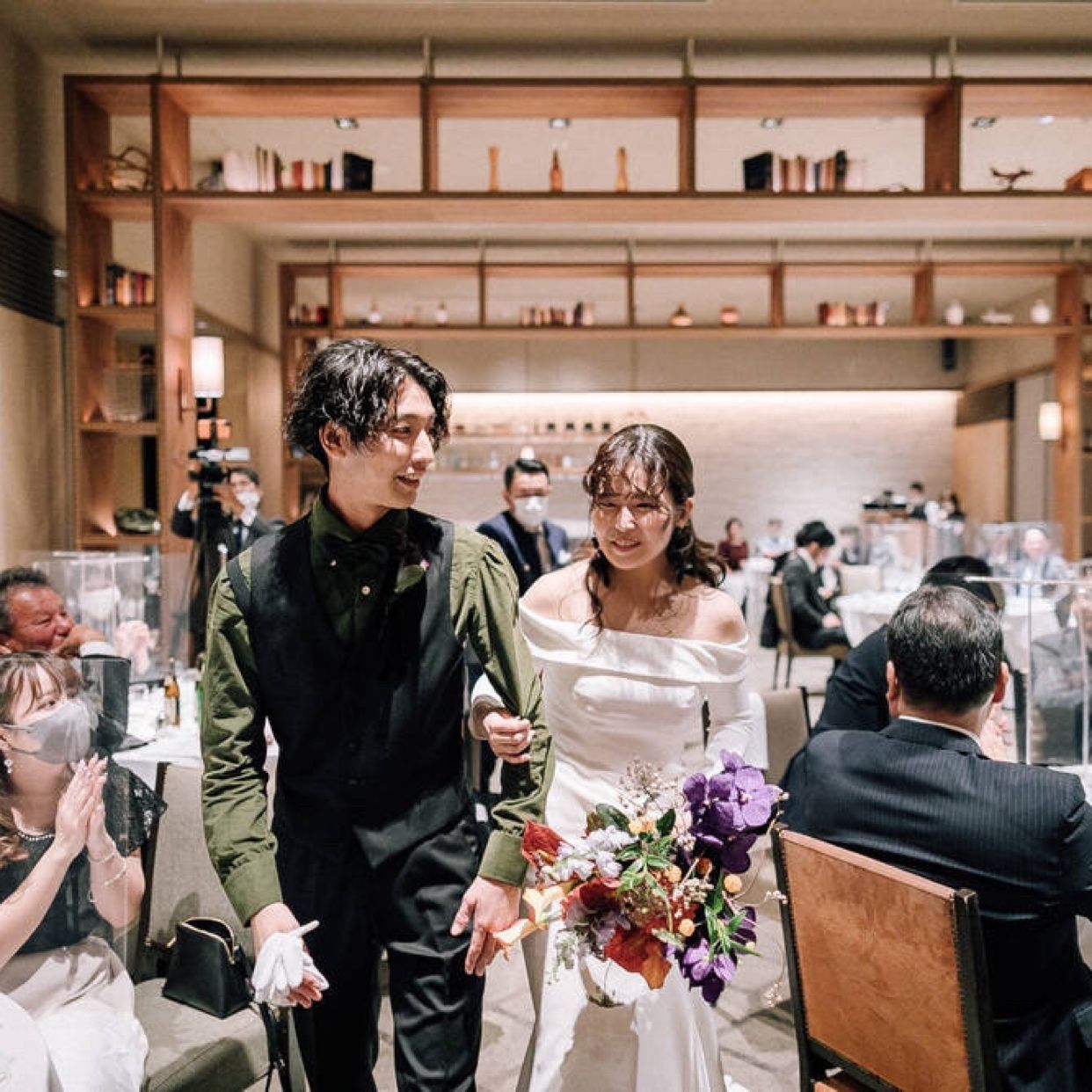 披露宴パーティのカバー写真