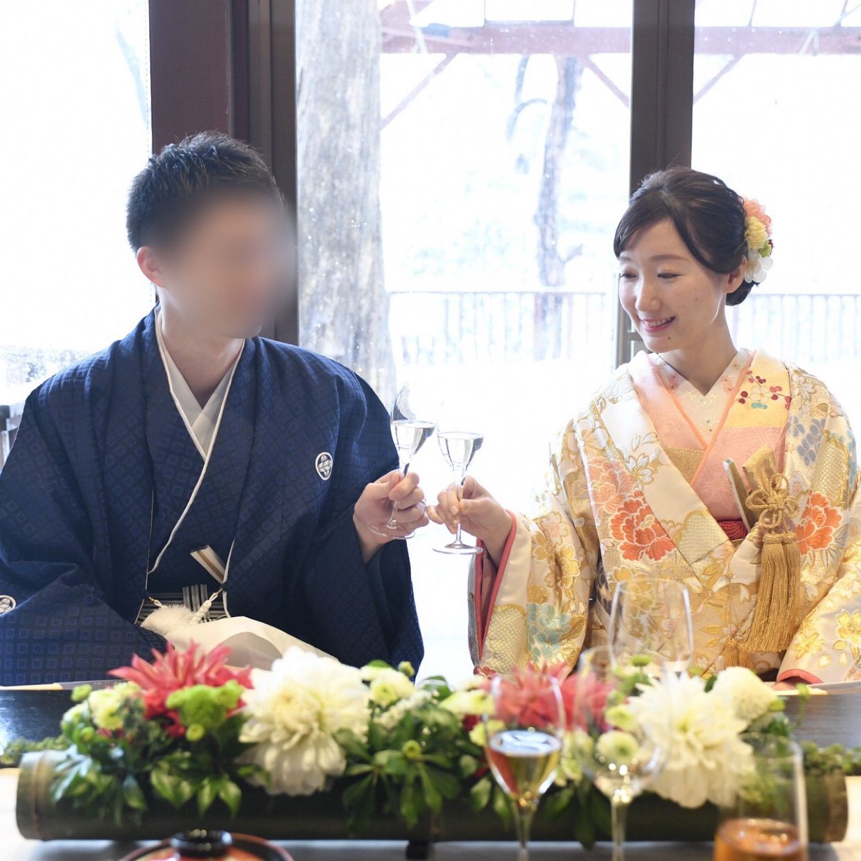 披露宴パーティのカバー写真