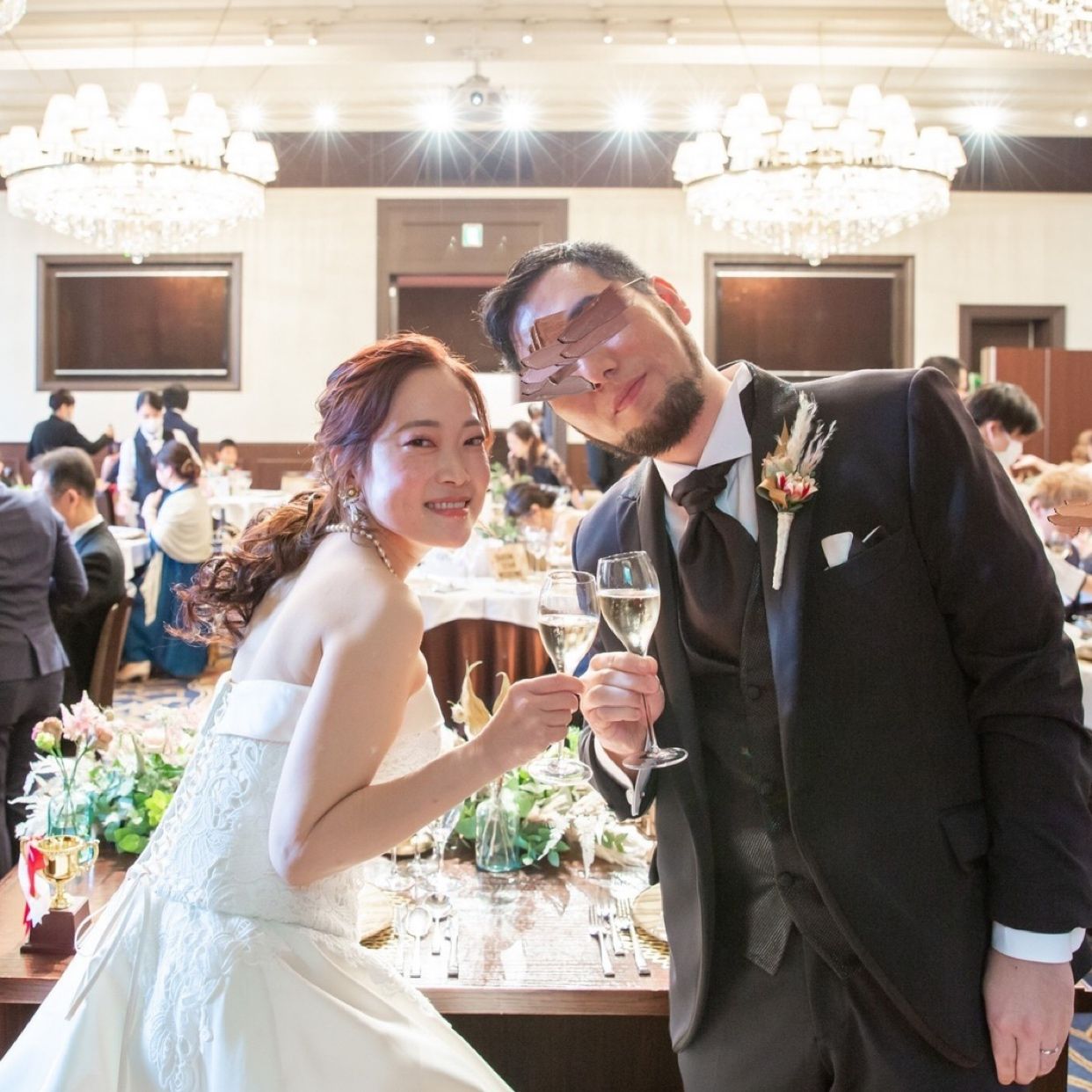 披露宴パーティのカバー写真