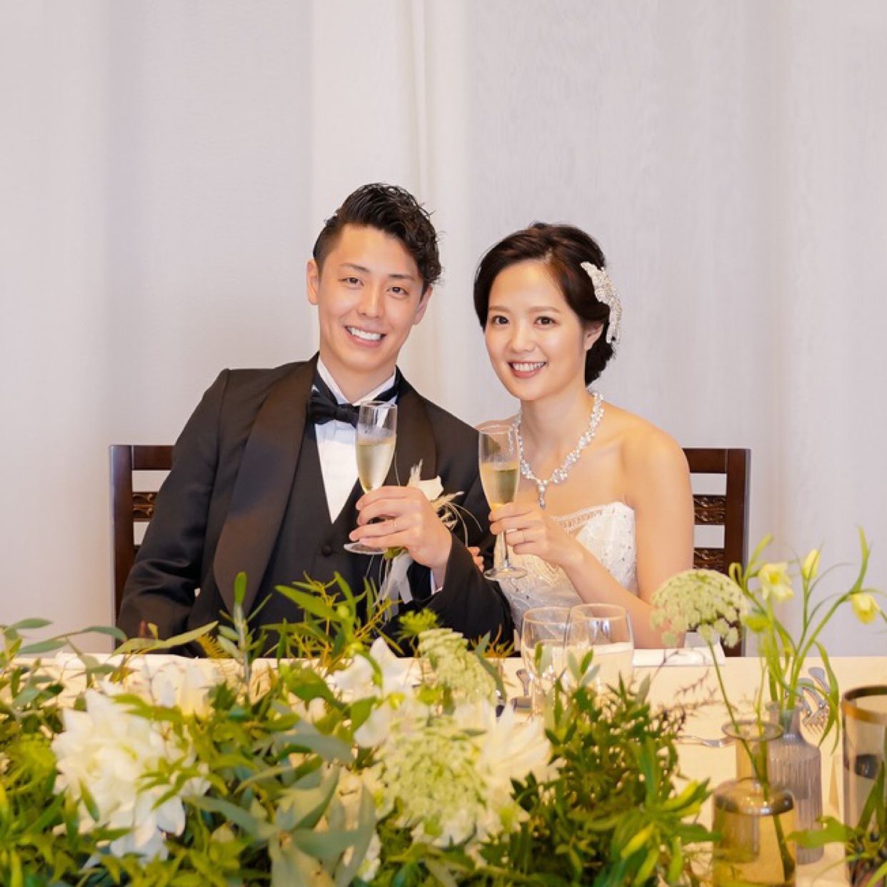 披露宴パーティのカバー写真