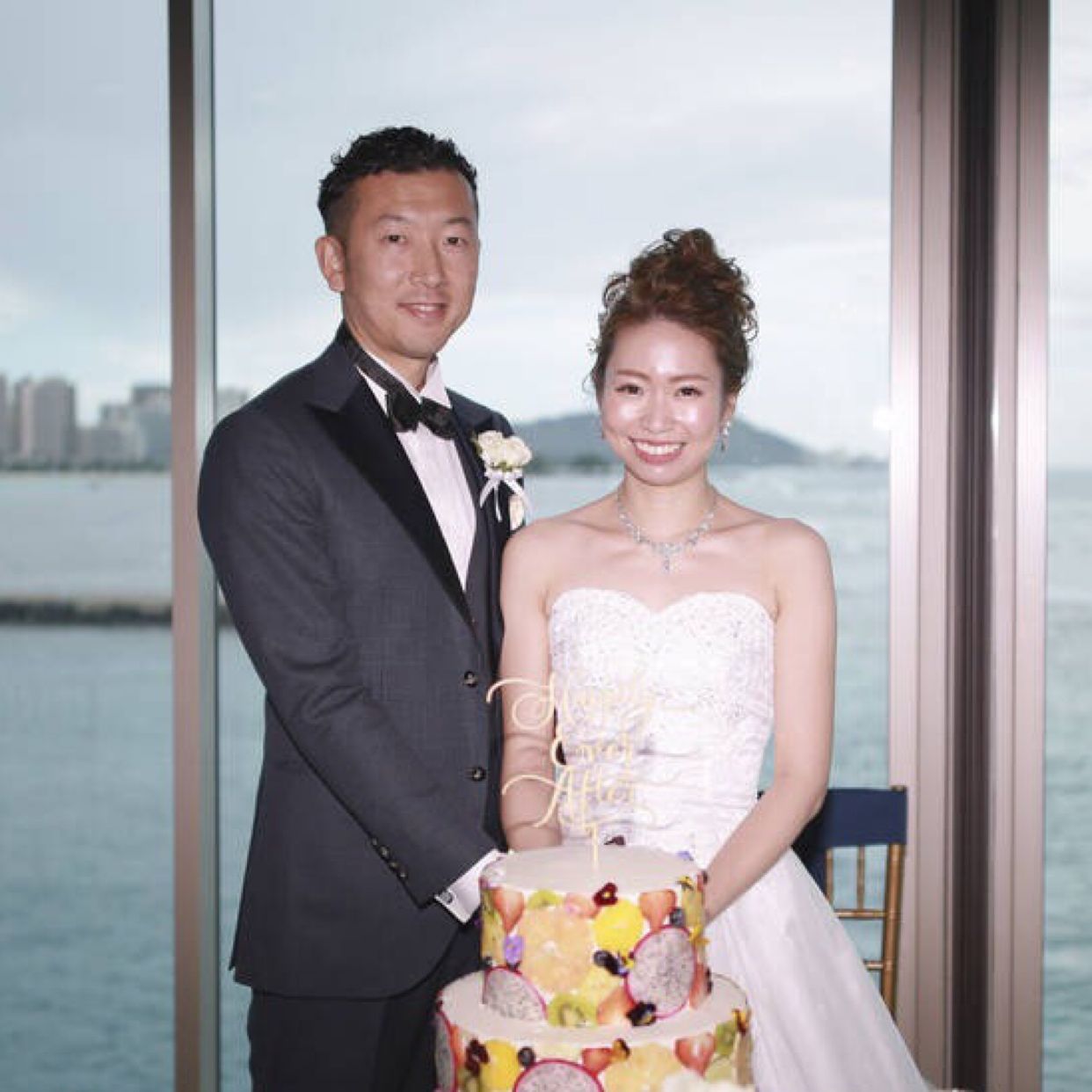 披露宴パーティのカバー写真