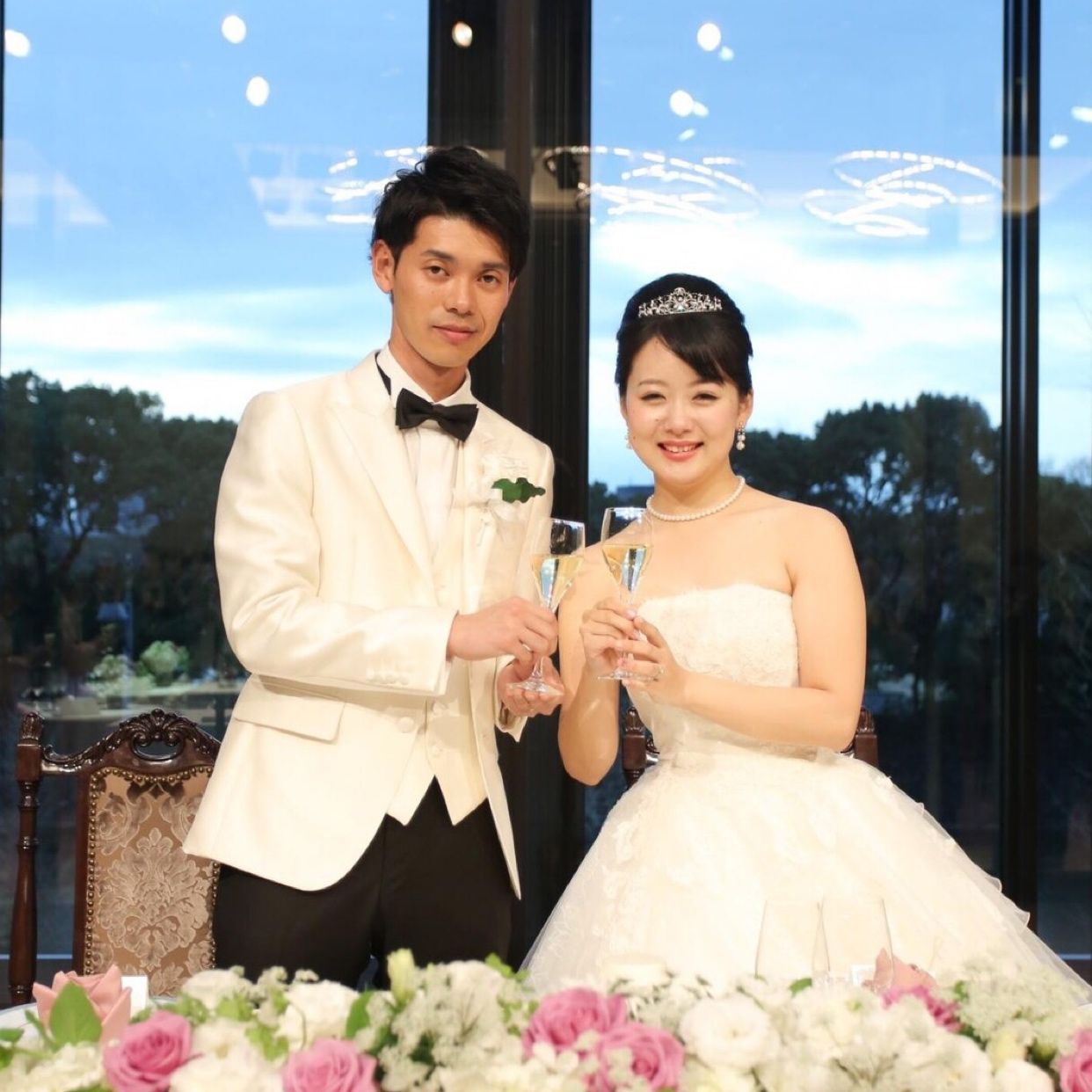 披露宴パーティのカバー写真