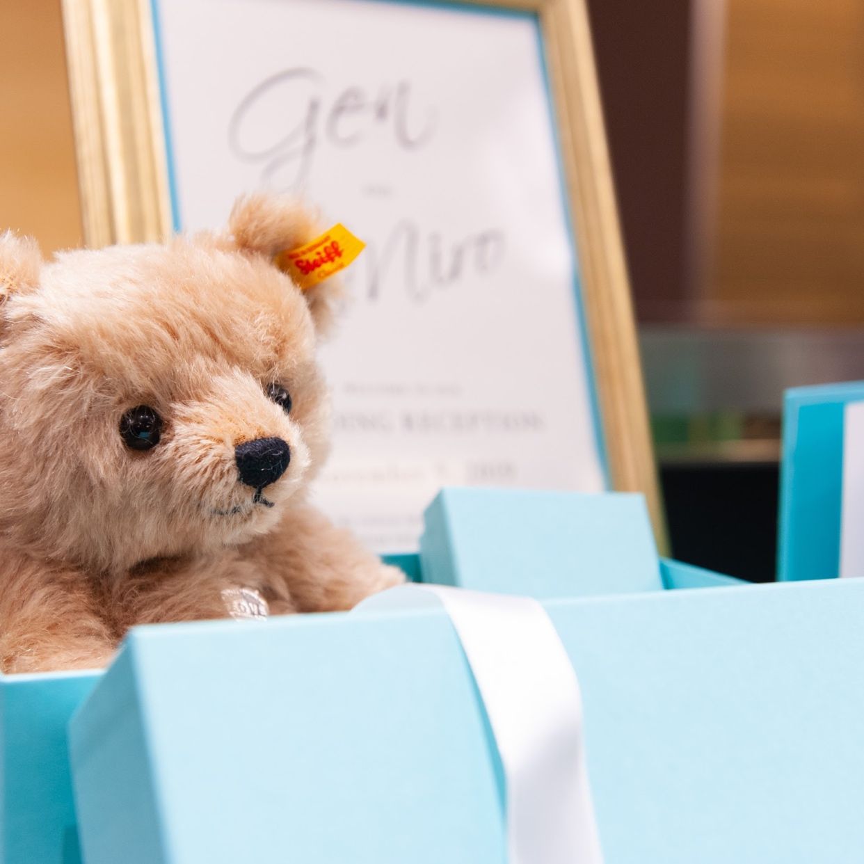 披露宴パーティのカバー写真