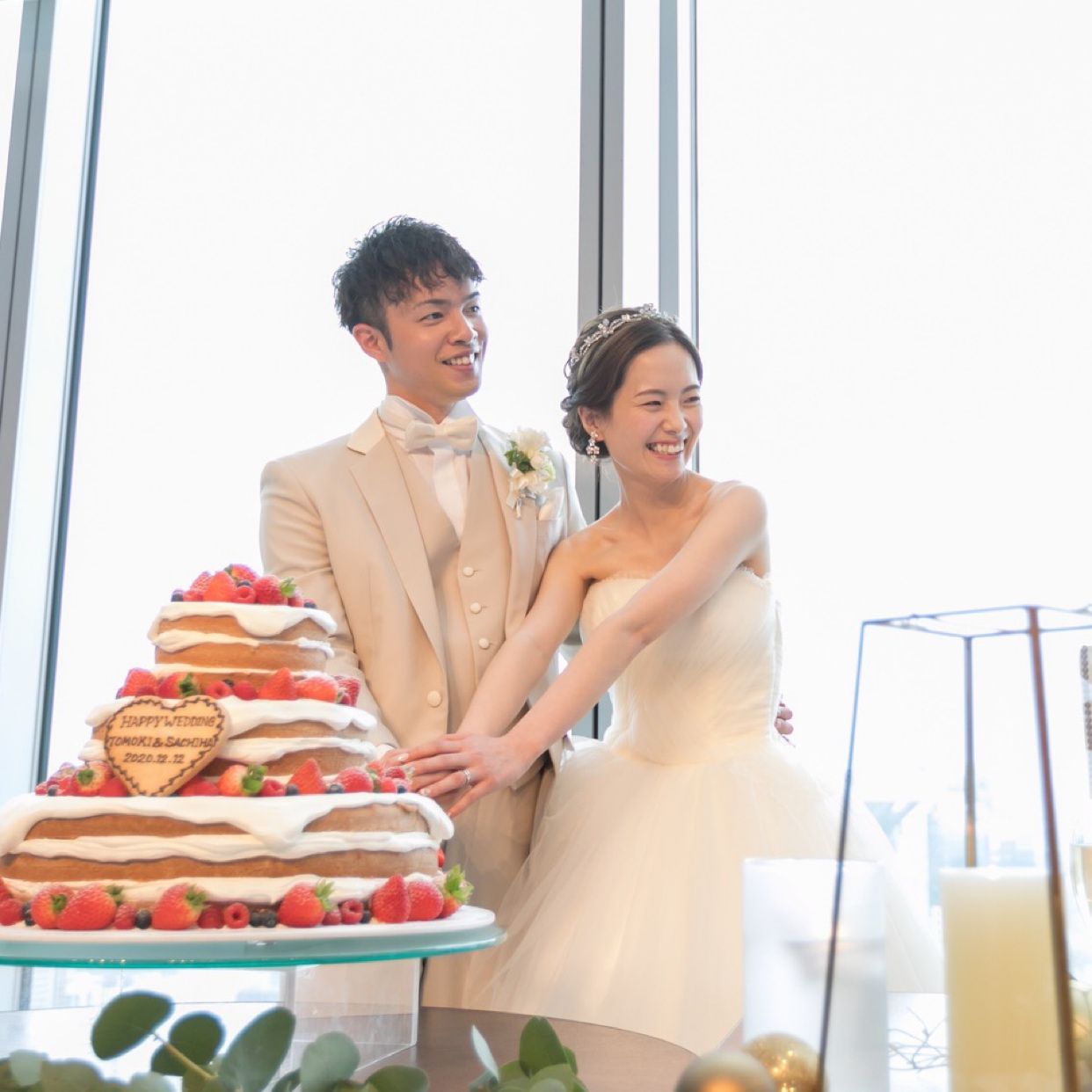 披露宴パーティのカバー写真