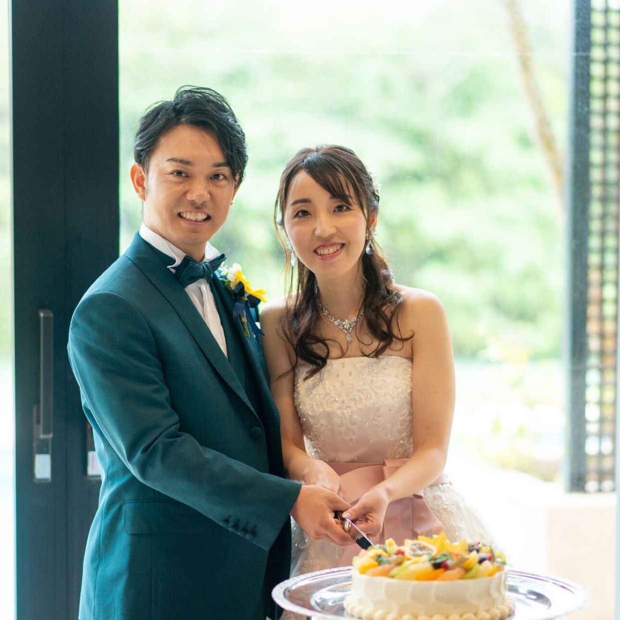 披露宴パーティのカバー写真