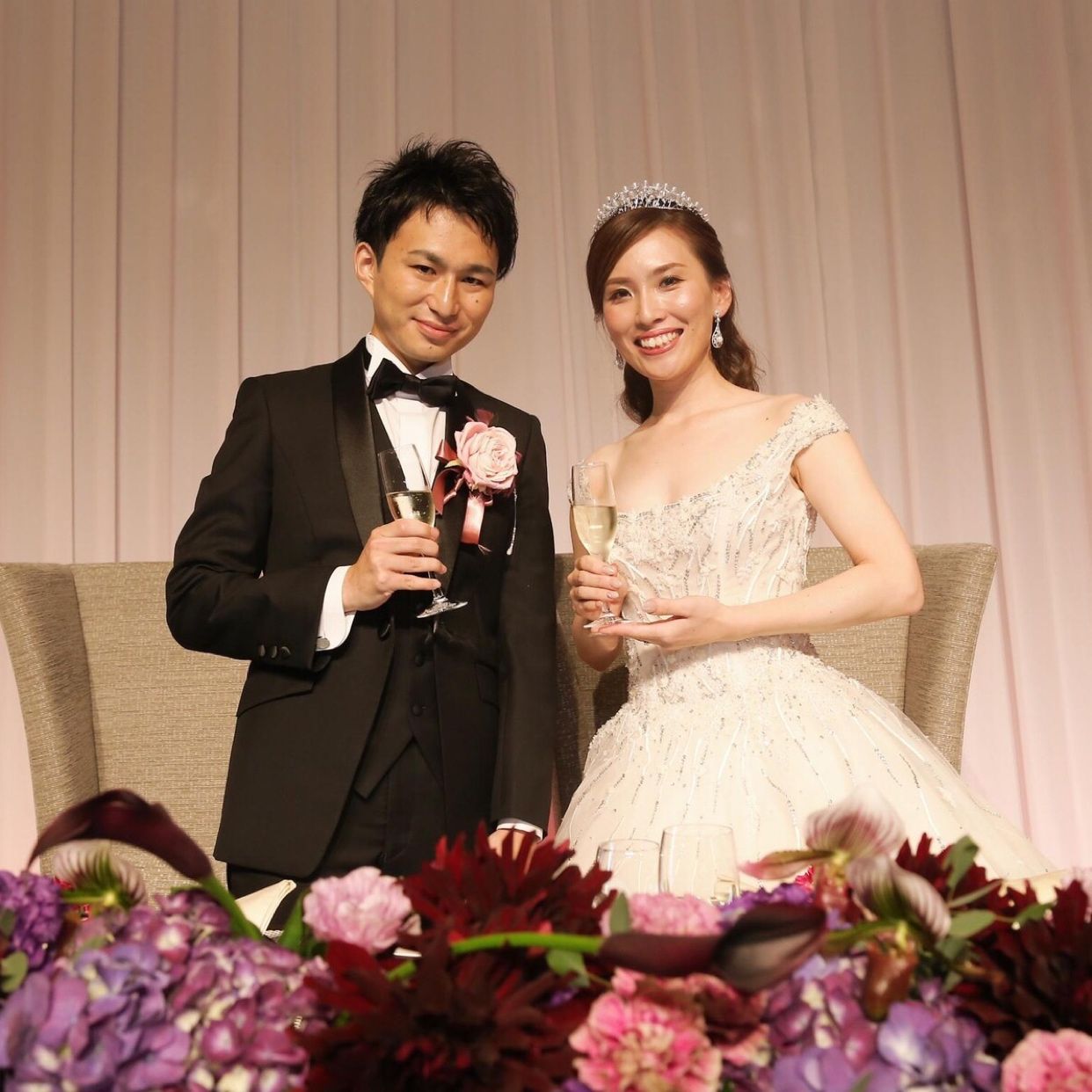 披露宴パーティのカバー写真