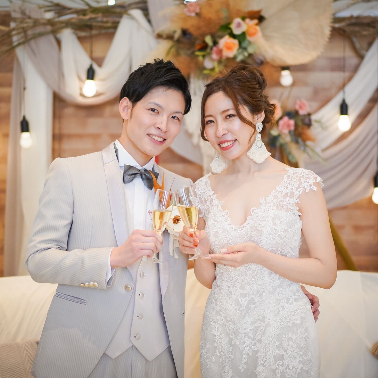 披露宴パーティのカバー写真