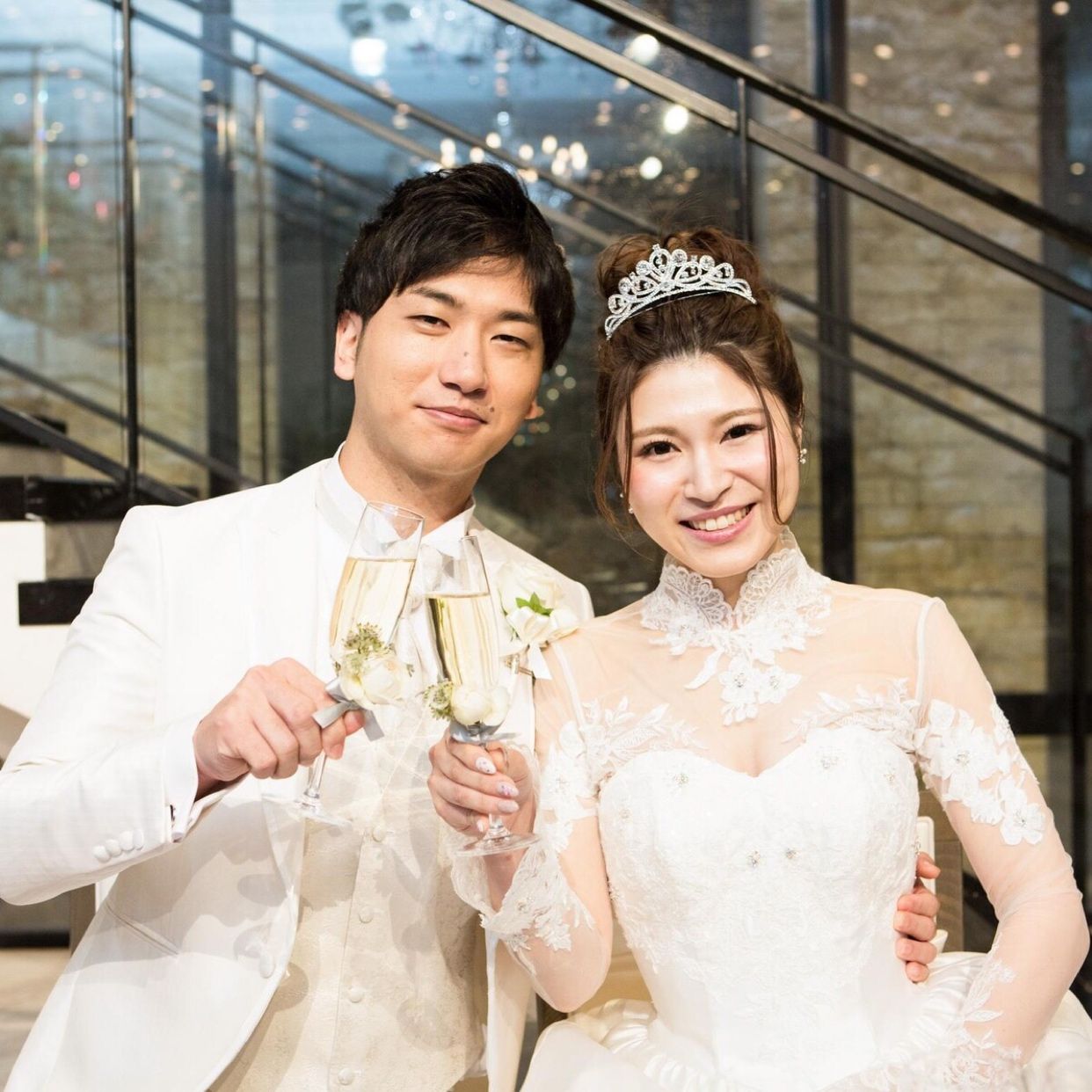 披露宴パーティのカバー写真