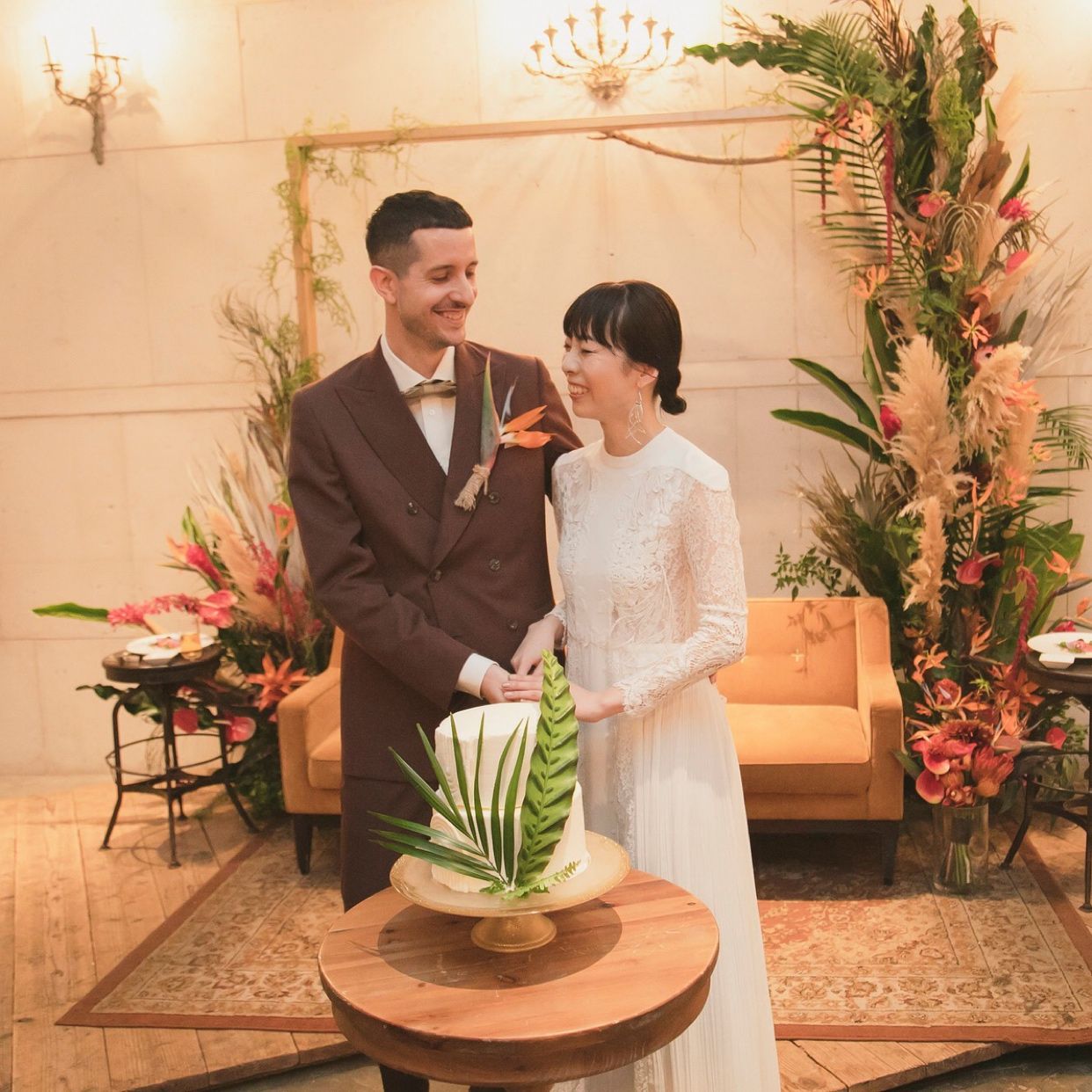 披露宴パーティのカバー写真